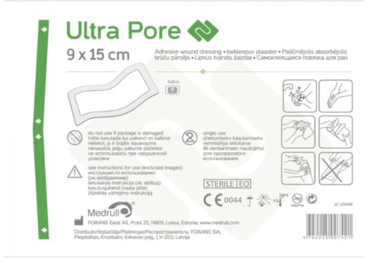 Ultra Pore self-adhesive absorbent wound dressing, sterile, size 9 cm x 15 cm